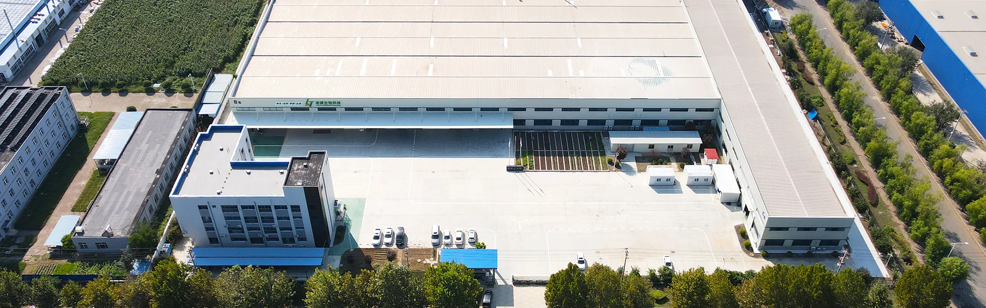 معلومات عنا